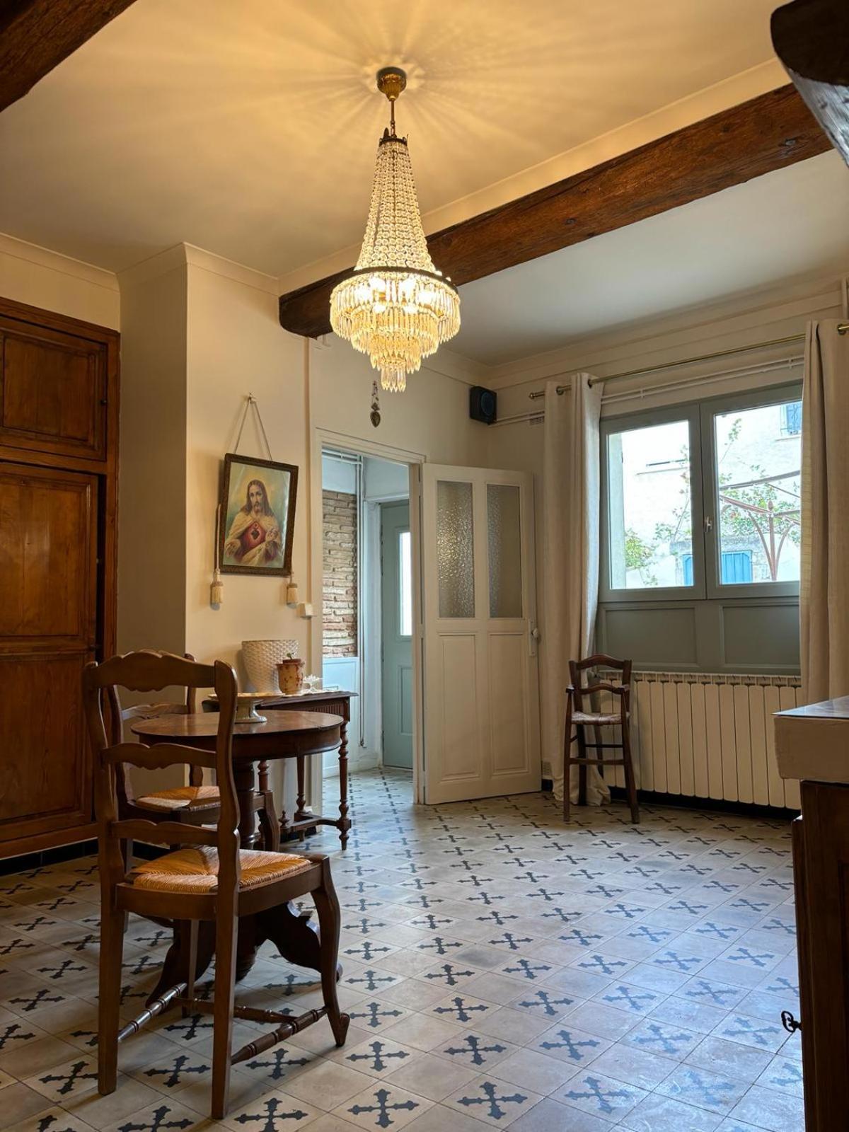 Maison 1823 - Suites De Charme A Garons Ngoại thất bức ảnh
